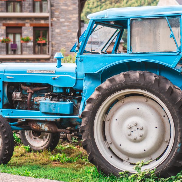 Traktoren Anlasser und Lichtmaschinen